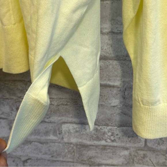 TOMMY Hilfiger V-neck Sweater Men’s XXL yellow 100% cotton‎ NWT - Picture 5 of 8